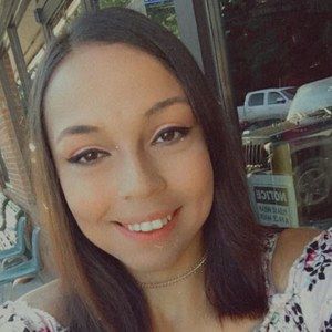 Meet your Posher, Cera